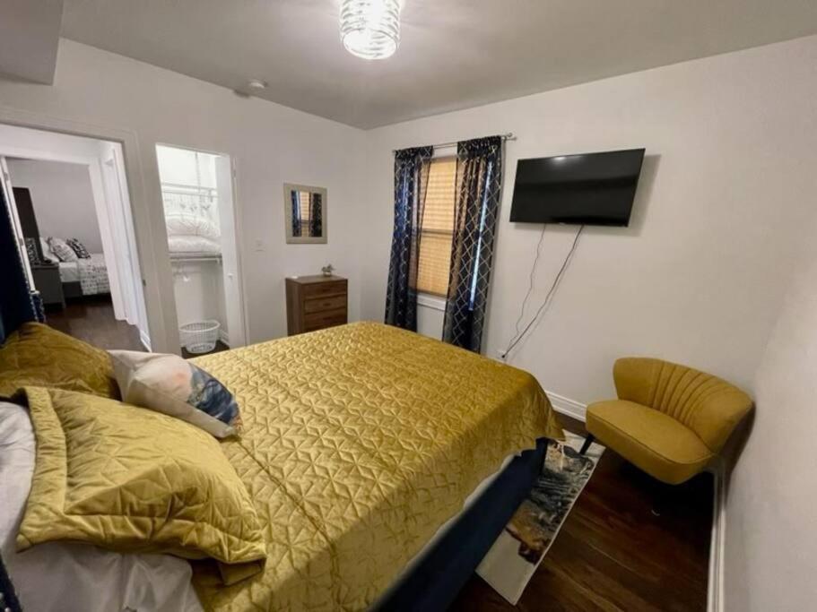 The Blue Golden Luxury Modern 3- Bedroom Apartment In Chicago Kültér fotó