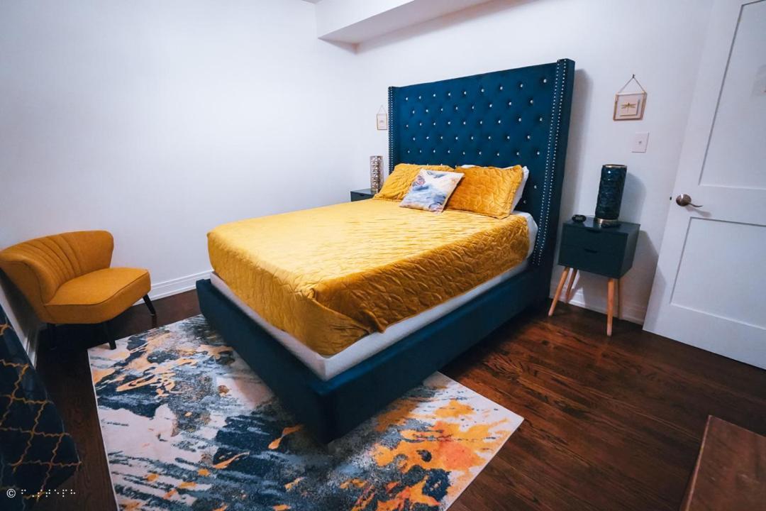 The Blue Golden Luxury Modern 3- Bedroom Apartment In Chicago Kültér fotó